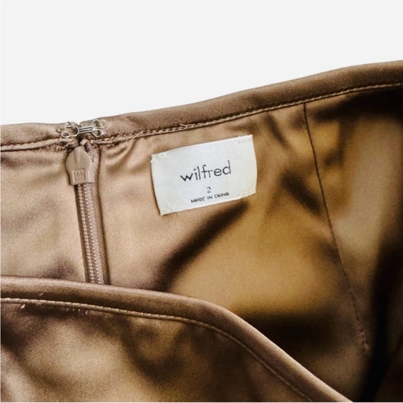 Aritzia Wilfred Satin Tavern Mini Skirt - Picture 5 of 7